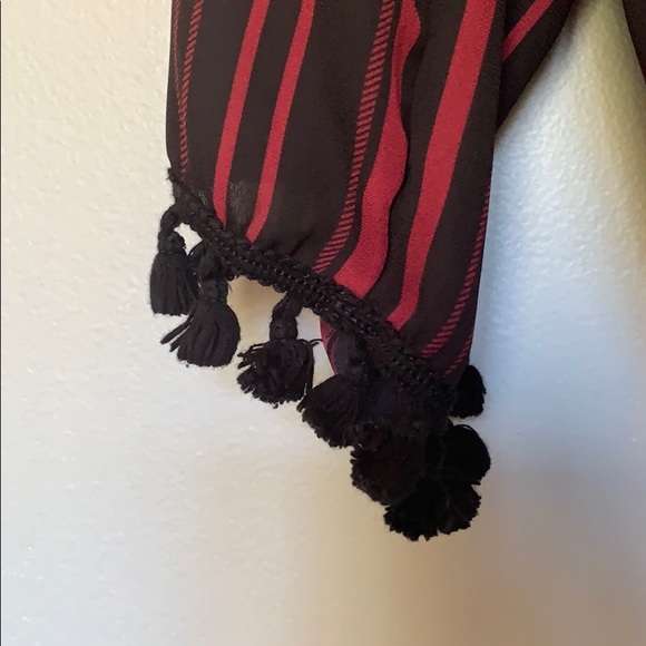 Top - Picture 2 of 4